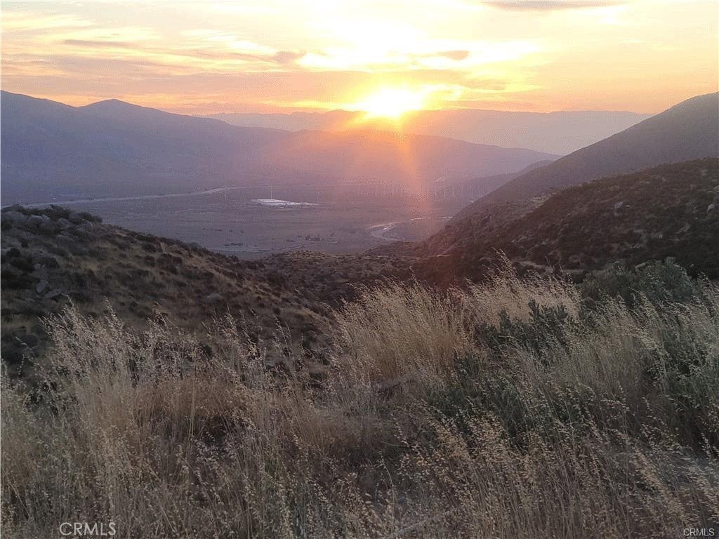 Photo of Listing #IV26068679