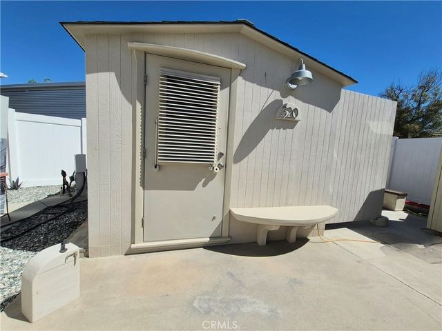 1295 S Cawston Avenue, Hemet