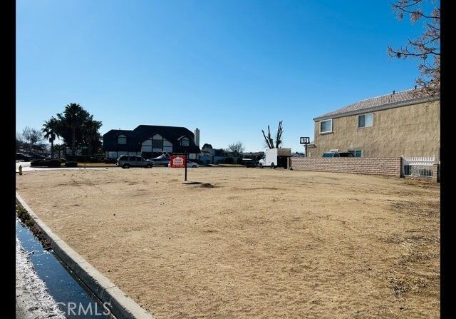 13400 Sea Gull, Victorville