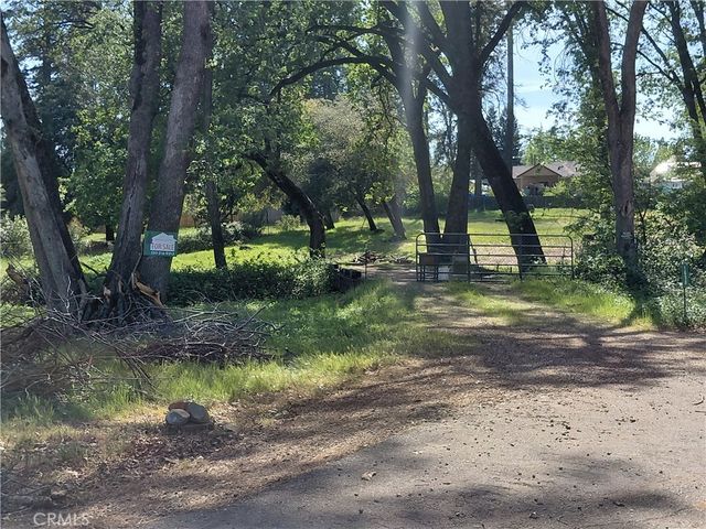 1650 Meadowbrook, Paradise