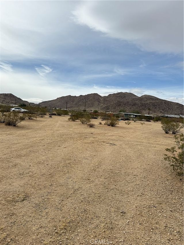 Avenida Del Sol, Joshua Tree