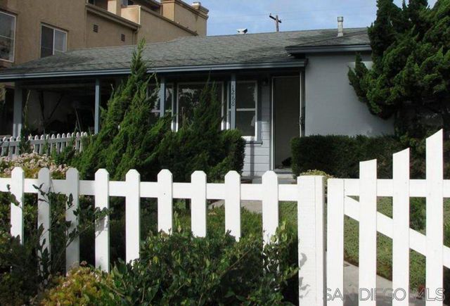 1268 Grand, San Diego