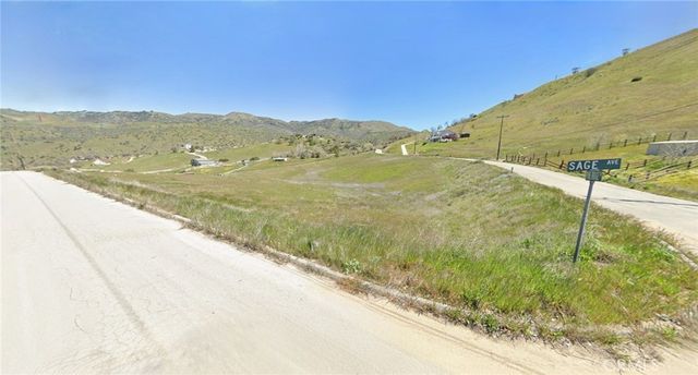 Sage Avenue, Golden Hills