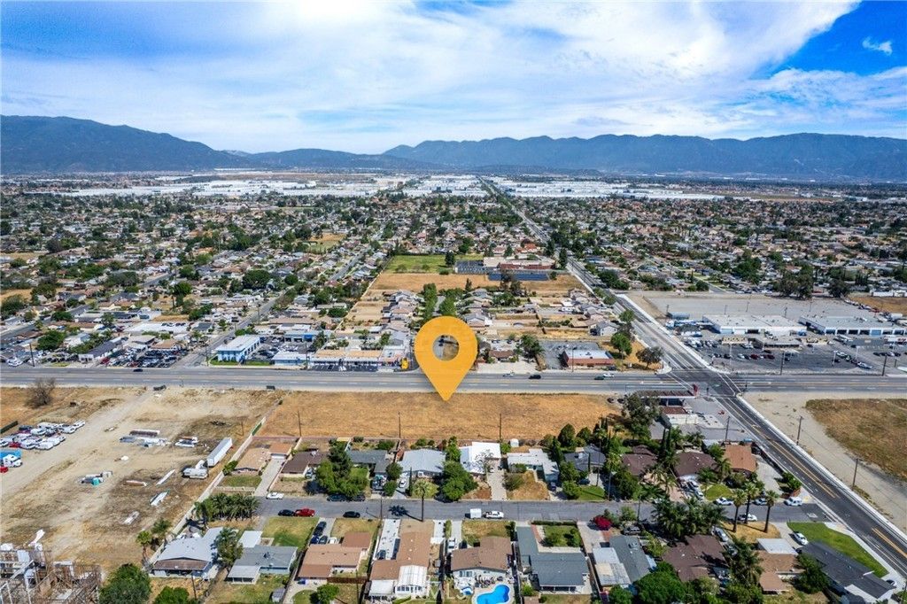18045 Foothill, Fontana