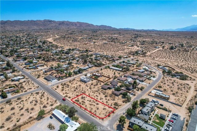 6650 Hillview Road, Joshua Tree