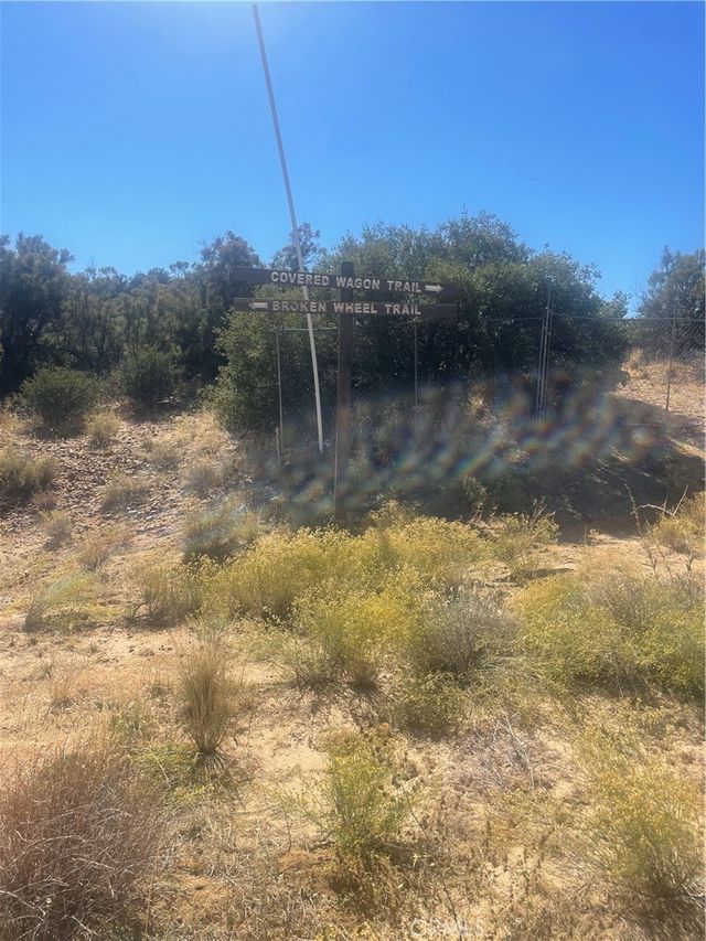44813 Broken Wheel, Anza