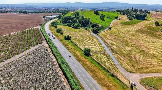 Pacheco Pass Hwy, Hollister