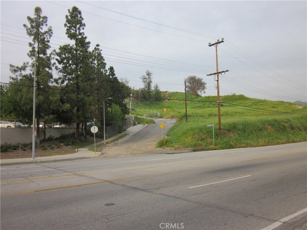 11819 Kagel Canyon, Lakeview Terrace