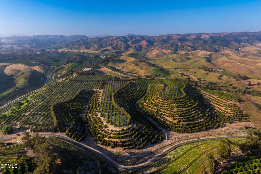15295 Middle Ranch Rd, Moorpark