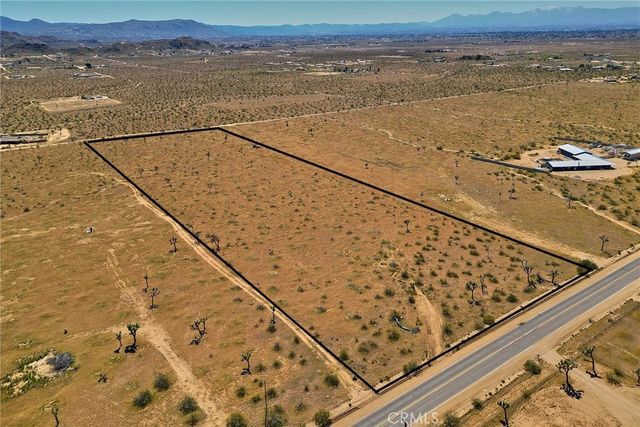 Cahuilla Road, Apple Valley