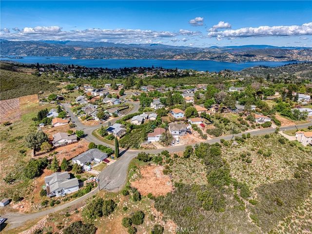 5657 Yuki Court, Kelseyville