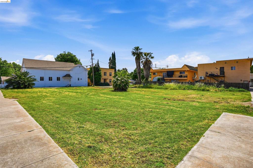 Photo of Listing #41130619