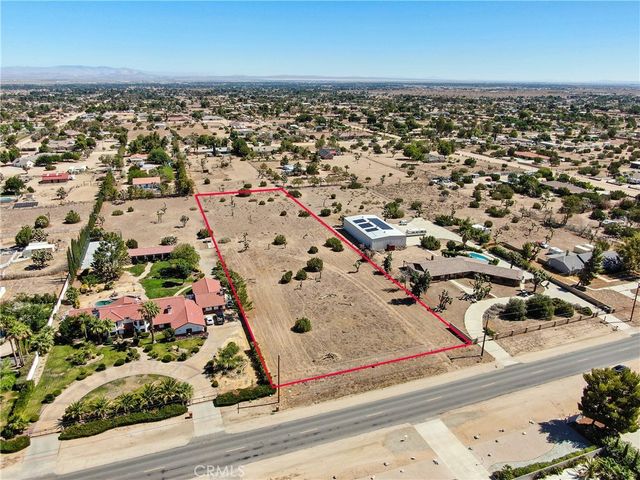 2600 W Ave O, Palmdale