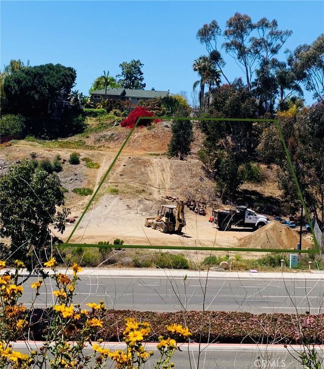 3813 El Camino Real, Carlsbad