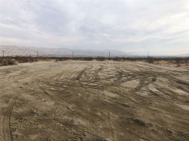 Binnie Road, Desert Hot Springs