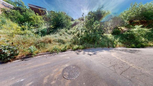 3810 Knobhill Drive, Sherman Oaks