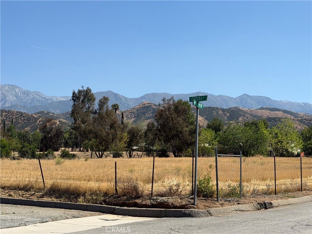 35392 Mountain View, Yucaipa