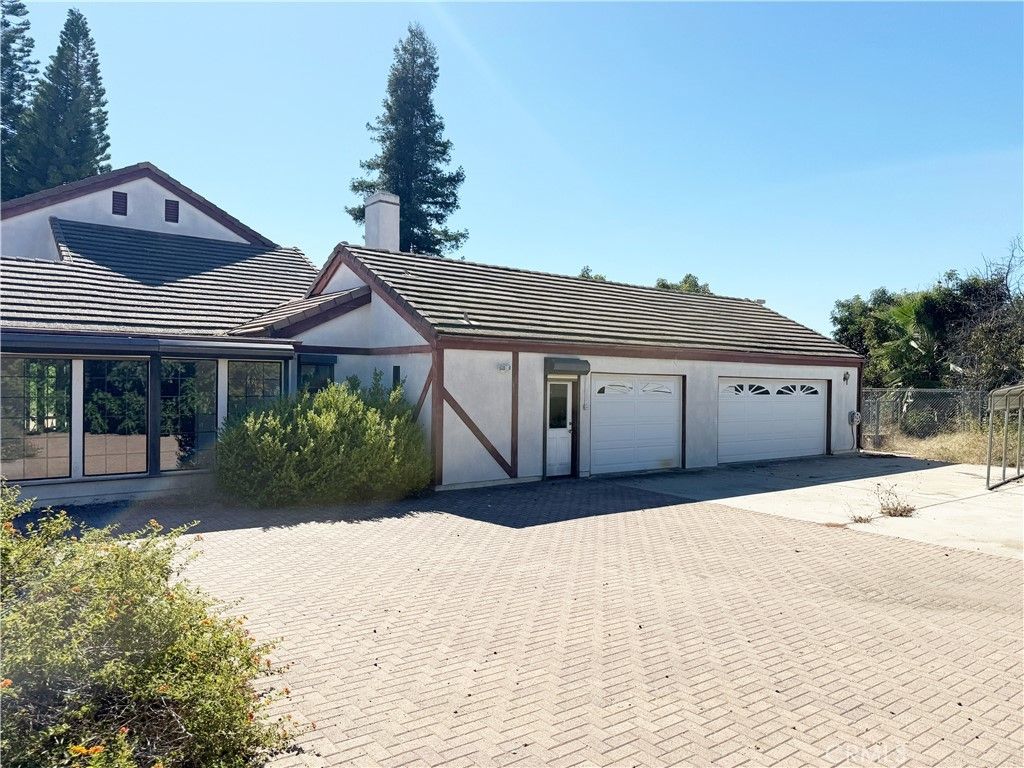 44775 De Luz Rd, Temecula