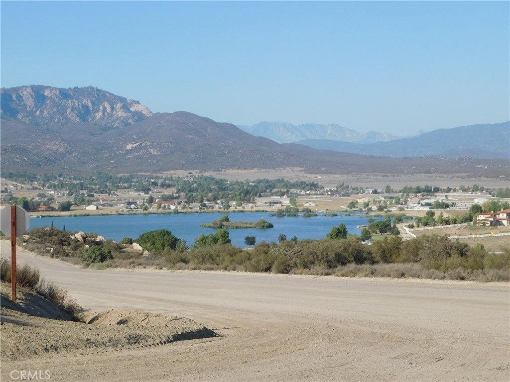 753 Rolling Hills Drive, Aguanga