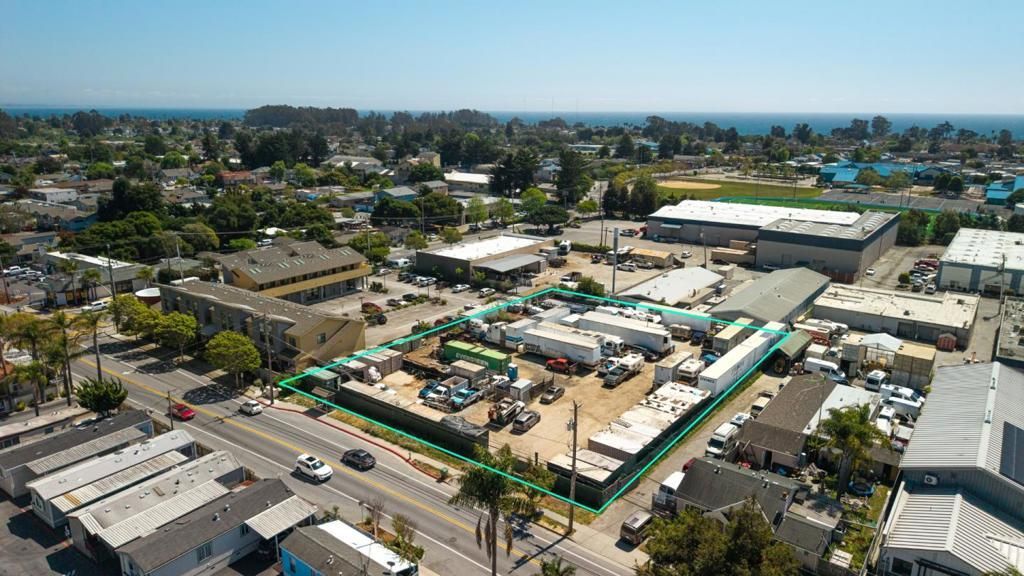 1600 Brommer Street, Santa Cruz