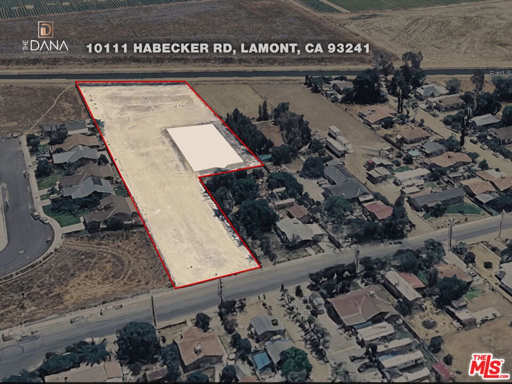 10111 Habecker Road, Lamont