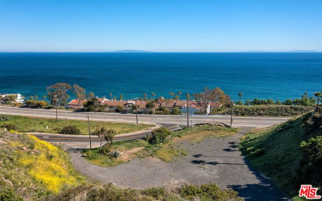 6445 Latigo Canyon Road, Malibu