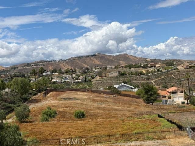 Runner Ridge, Riverside