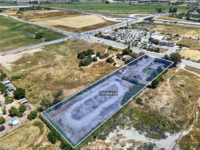 33255 Zeiders, Menifee