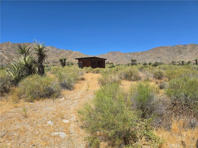5 Apache, Morongo Valley