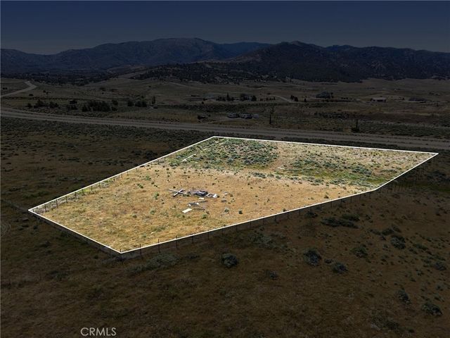 Summers Dr, Tehachapi