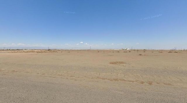 2142 Salton Arena Street, Thermal