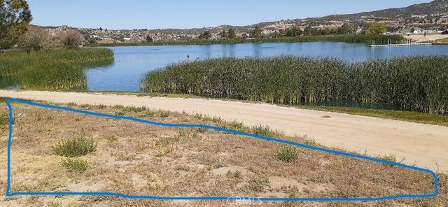 Lakefront Drive, Aguanga