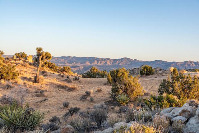 56765 Sable Court, Yucca Valley