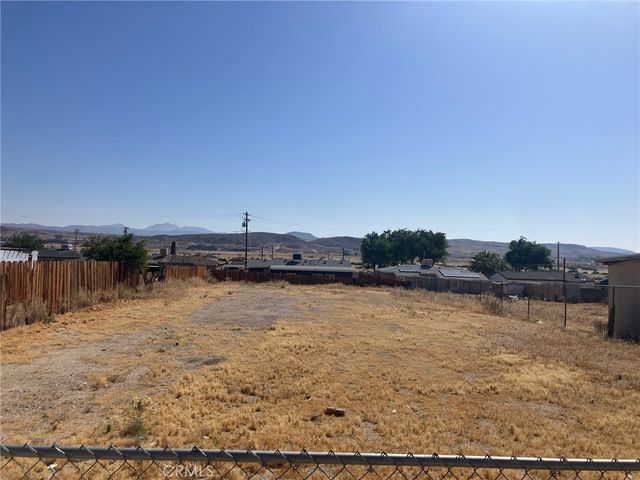 1457 Riverside Drive, Barstow