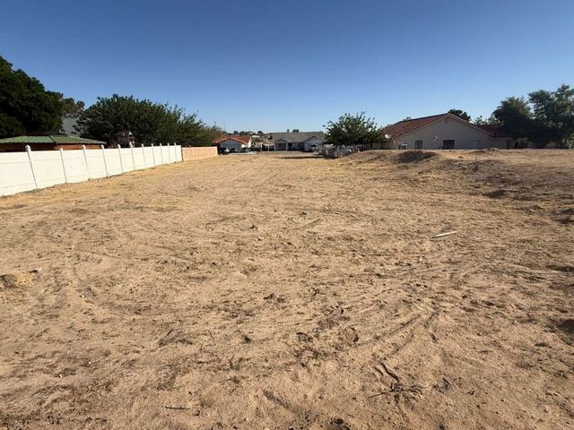 13799 Windward, Helendale