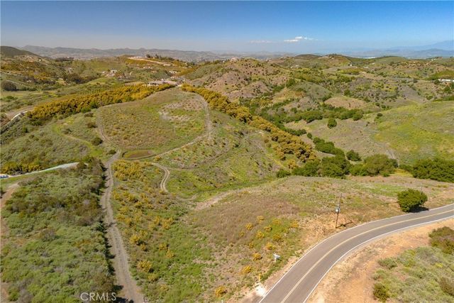 2 La Cruz Drive, Temecula