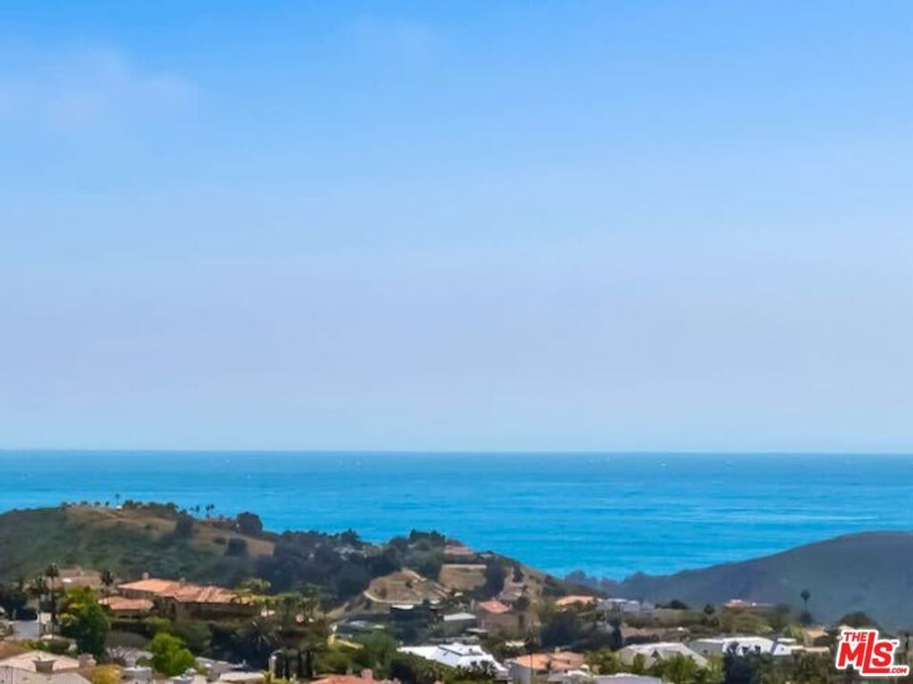 1626 Chastain, Pacific Palisades