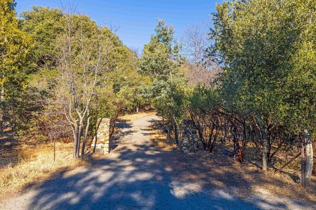 5298 Pine Hills Rd., Julian