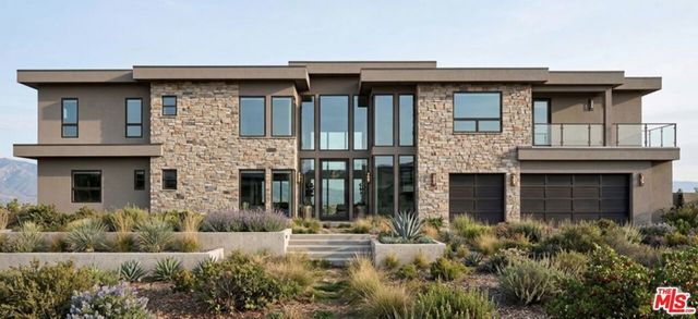 24020 Hovenweep, Malibu