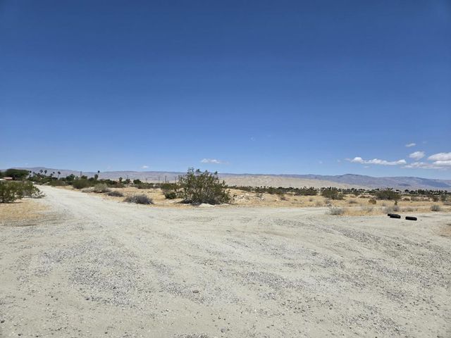 9 Starlight Trail, Cathedral City