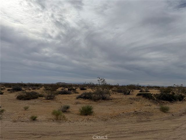 Acoma, Landers