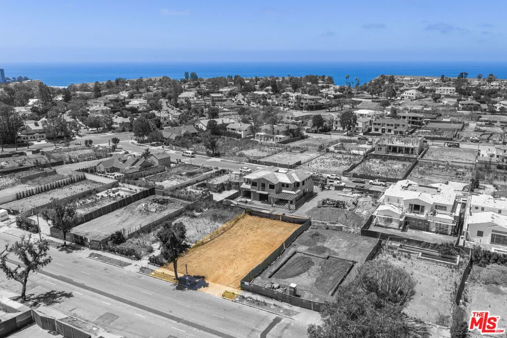 14826 W Sunset Boulevard, Pacific Palisades