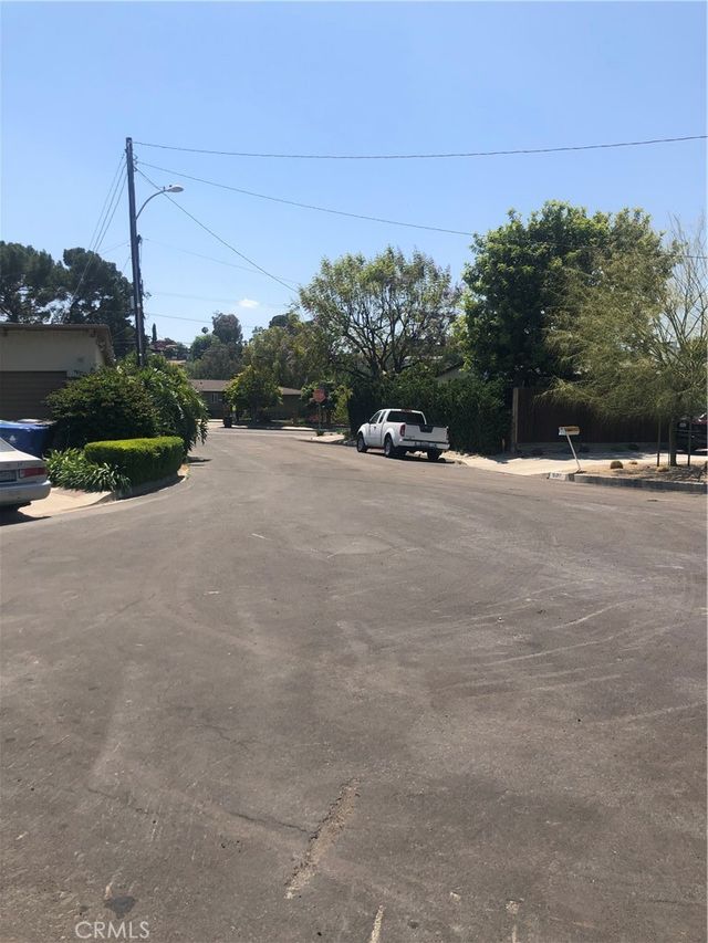 923 Alegre Place, Los Angeles