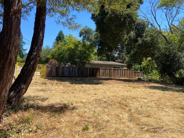 Vine Hill School Road, Scotts Valley