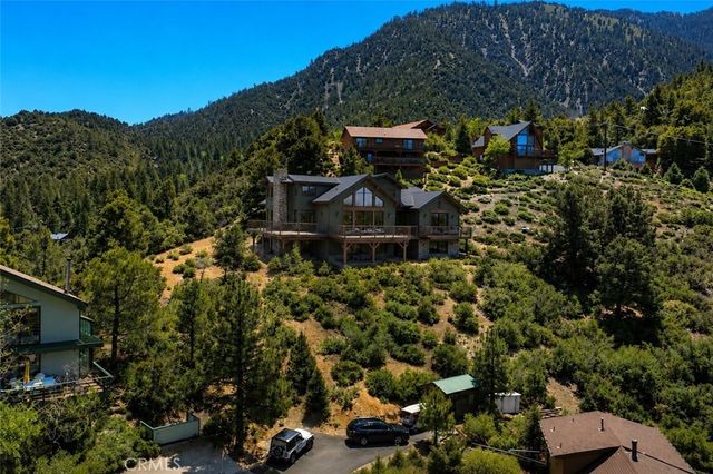 1800 Pioneer Way, Pine Mountain Club