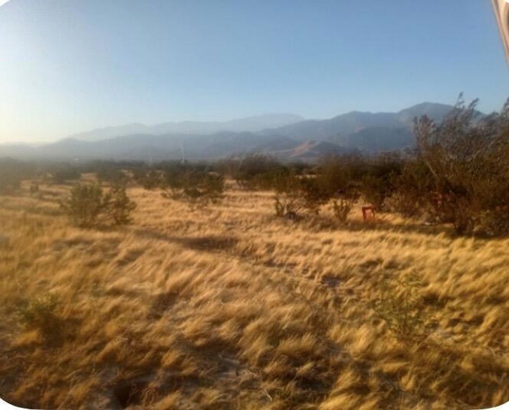 E Street, Cabazon