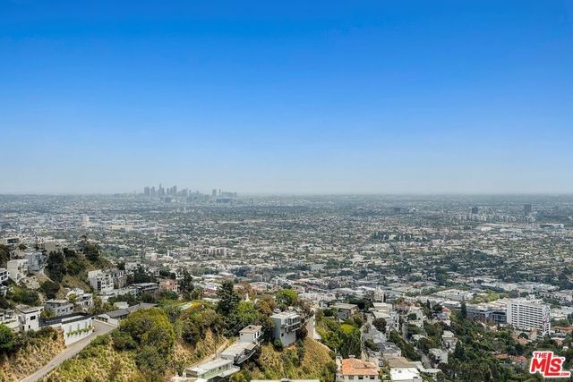 2 Bode Drive, Los Angeles