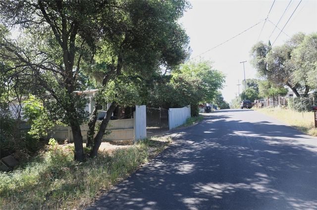 3312 9th, Clearlake