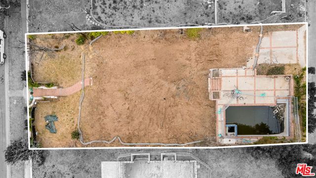 14619 Bestor Boulevard, Pacific Palisades