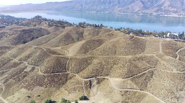 Londos, Lake Elsinore